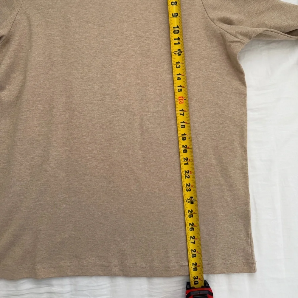 Club Room Men's Beige Turtleneck Sweater Size L, Never worn